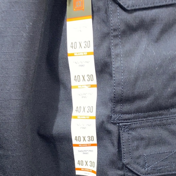 5.11 Tactical Men's Dark Cargo Pants - Picture 5 of 6